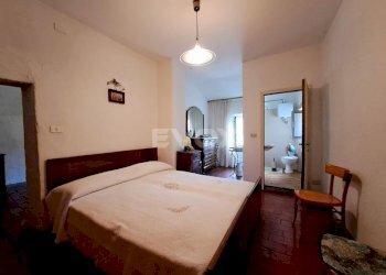 Four-room apartment Valsamoggia - photo 9