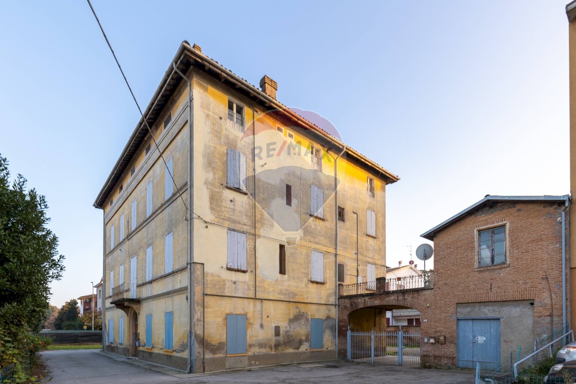 Casa indipendente via zanasi 
 Bazzano, Valsamoggia, Valsamoggia (zona San Lazzaro) - foto 1