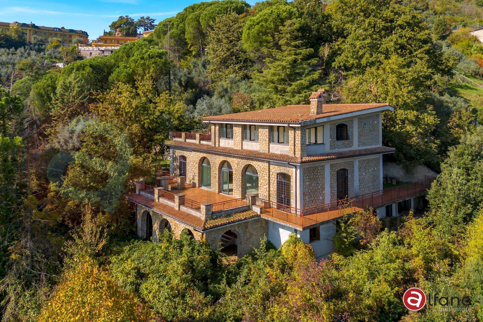 Villa Unifamiliare Via Colle di Giano, Olevano Romano - foto 1