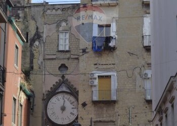 Trilocale Napoli (zona Mercato) - foto 5