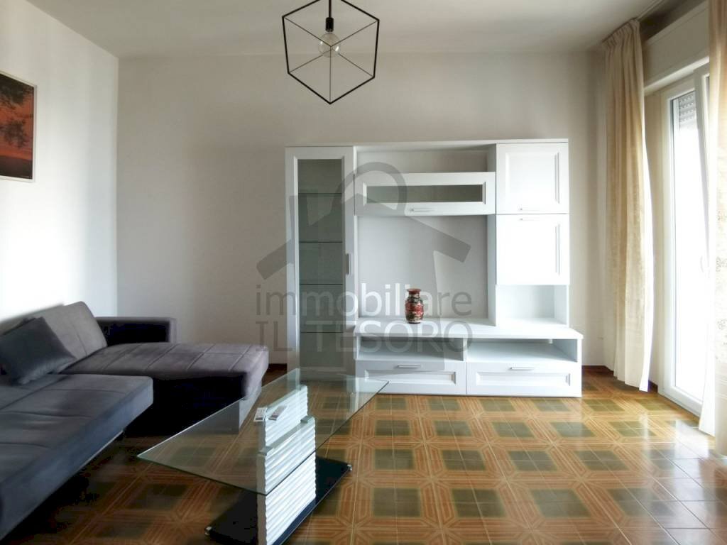 Salone - Quadrilocale via La Pastora, Coriano - foto 2