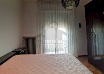 Camera da letto - Quadrilocale via La Pastora, Coriano - foto 9