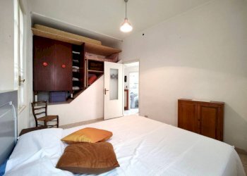 Camera da letto - Three-room apartment via Sottopiazza, Ceriana - photo 11