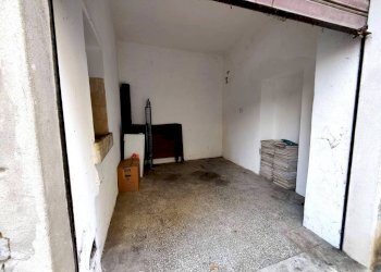 Magazzino - Three-room apartment via Sottopiazza, Ceriana - photo 20