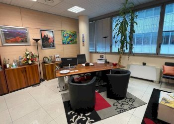 Interno non residenziale - Office strada del Drosso, 33, Torino (neighborhood Mirafiori Sud) - photo 6