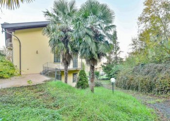 Giardino - Villa via Statale dei Giovi, Vertemate con Minoprio - foto 3