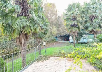 Giardino - Villa via Statale dei Giovi, Vertemate con Minoprio - foto 8