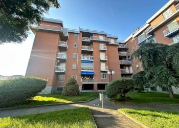 Facciata - Attic via del Porto, 30, Carmagnola - photo 1