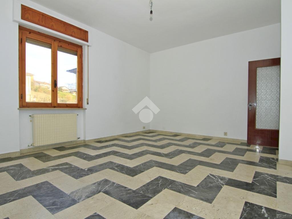 Quadrilocale Piazza Repubblica, Bosio - foto 1