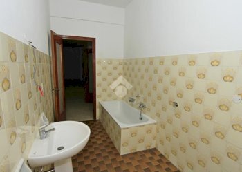 Quadrilocale Piazza Repubblica, Bosio - foto 15