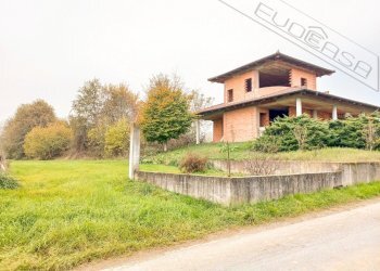 Villa via Barge snc, Bagnolo Piemonte - photo 2