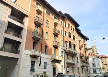 Appartamento Via Duchessa Jolanda 26, Torino (zona Cit Turin) - foto 2