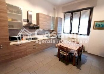 Trilocale via Venezia, Legnano - foto 1