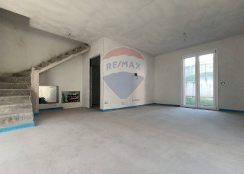 Villa Bifamiliare Capriate San Gervasio - foto 8