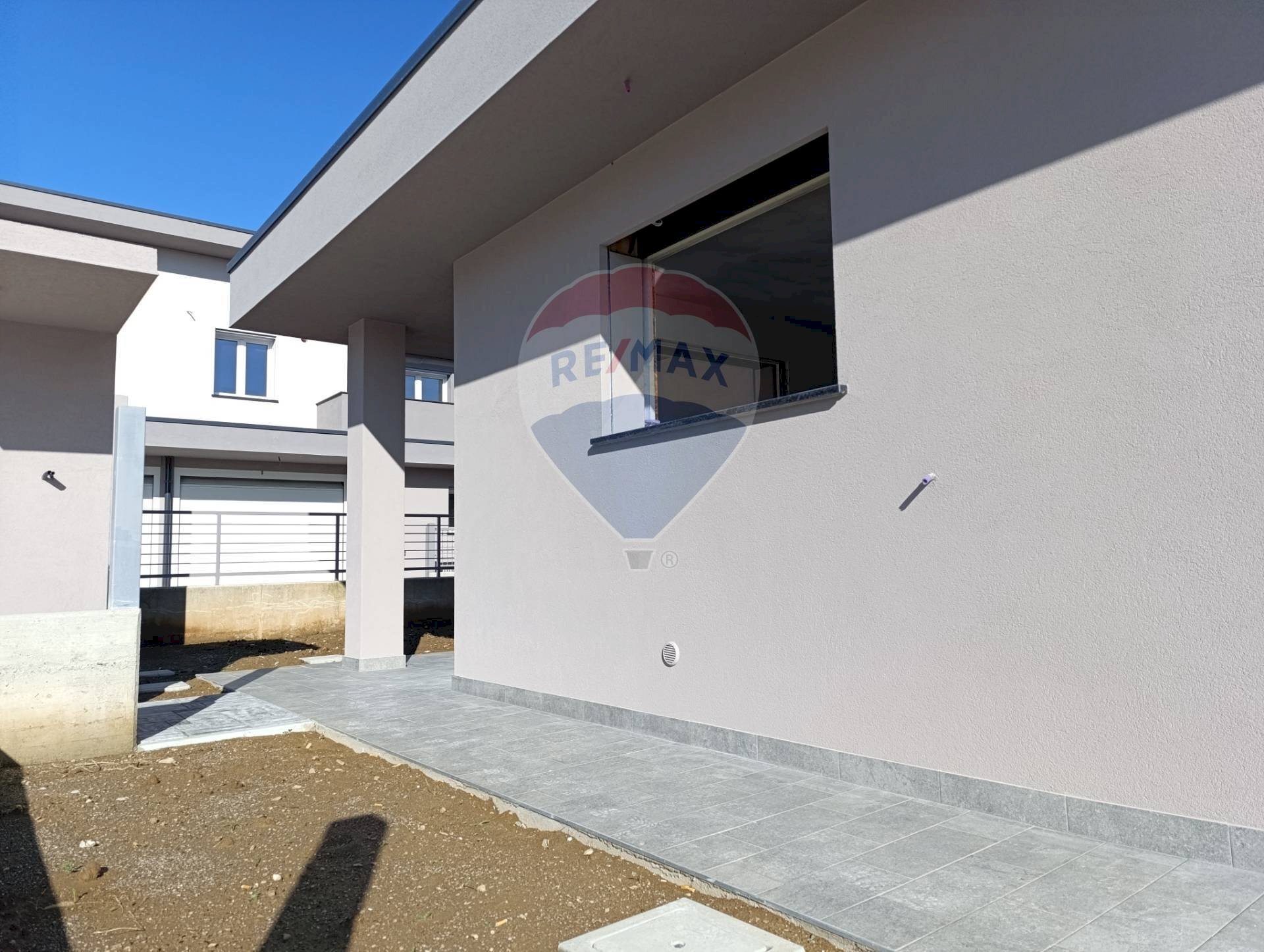 Semi-detached Villa Capriate San Gervasio - photo 3