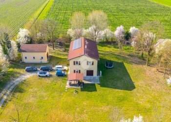 Villa Via Manzoni, Carpi - photo 1