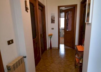 Interno appartamento - Villa via San Lorenzo, 47, Carmagnola - foto 16