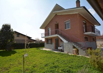 Giardino - Villa via San Lorenzo, 47, Carmagnola - foto 30