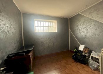 Stanza arredata - Villa via San Lorenzo, 47, Carmagnola - foto 38
