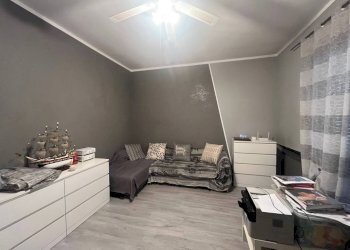 Stanza arredata - Villa via San Lorenzo, 47, Carmagnola - foto 43