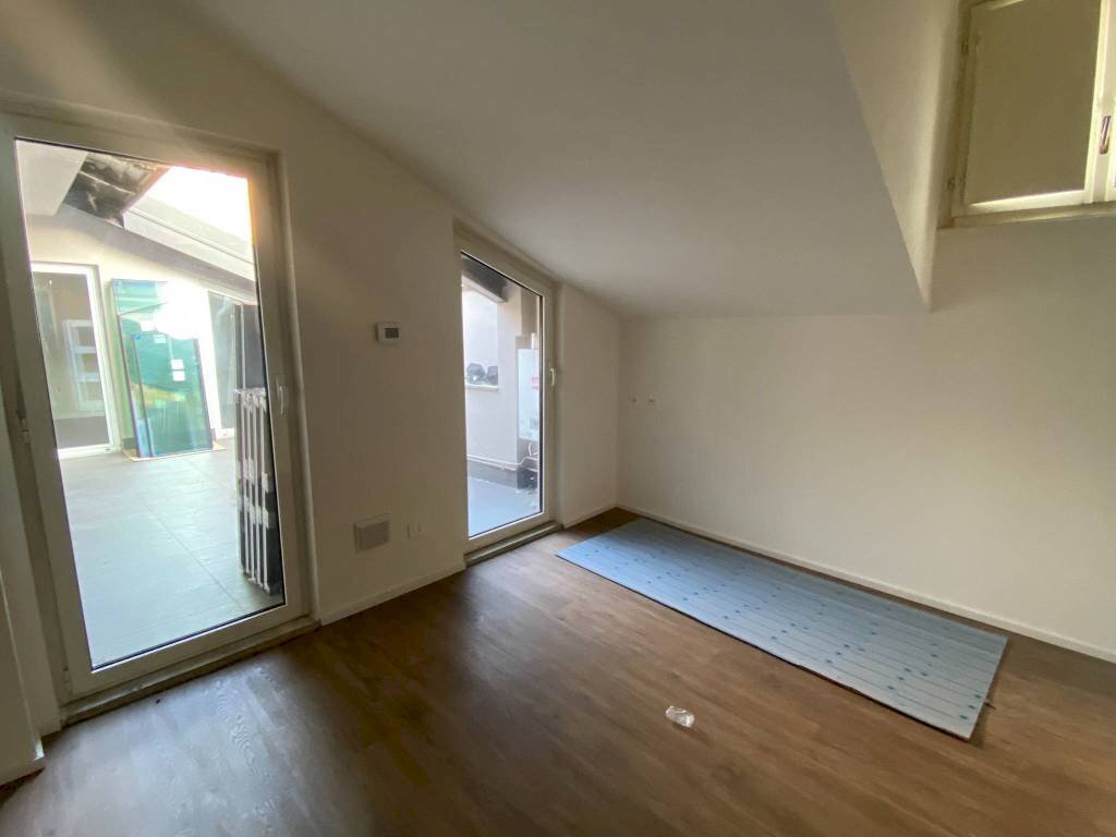 Stanza non arredata - Three-room apartment via Giuseppe Ripamonti, 1, Milano - photo 2