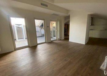 Stanza non arredata - Trilocale via Giuseppe Ripamonti, 1, Milano - foto 5