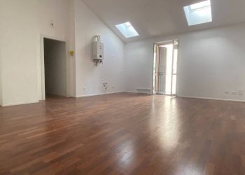 Stanza non arredata - Trilocale via Giuseppe Ripamonti, 1, Milano - foto 2