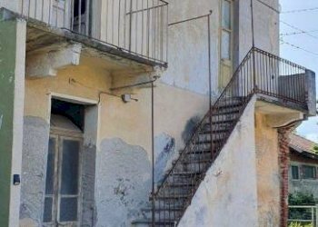 Rustico via Domenico Benedetto, 9, Grosso - foto 1