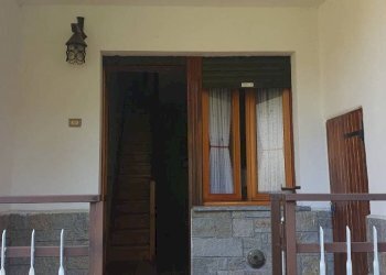 Facciata - Casa indipendente Frazione Aires, 3, Viù - foto 8