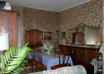 Salone - Villa piazza Generale Ottavio Rolle, 1A, Lanzo Torinese - foto 2