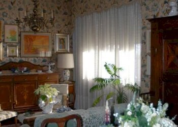 Salone - Villa piazza Generale Ottavio Rolle, 1A, Lanzo Torinese - foto 12