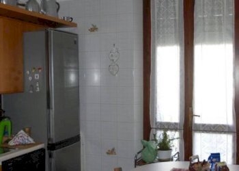 cucina - Villa piazza Generale Ottavio Rolle, 1A, Lanzo Torinese - photo 18
