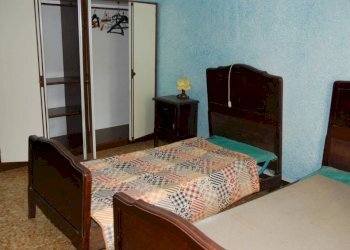 2 camera letto - Quadrilocale via Villa Inferiore Braida, 17, Mezzenile - foto 11