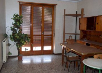 Soggiorno - Quadrilocale via Villa Inferiore Braida, 17, Mezzenile - foto 13