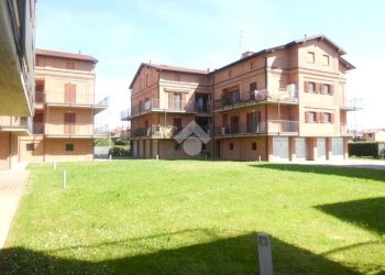 Stabile - Palazzo Via Manzoni, Vernate - foto 3