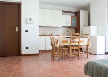 Stabile - Palazzo Via Manzoni, Vernate - foto 7