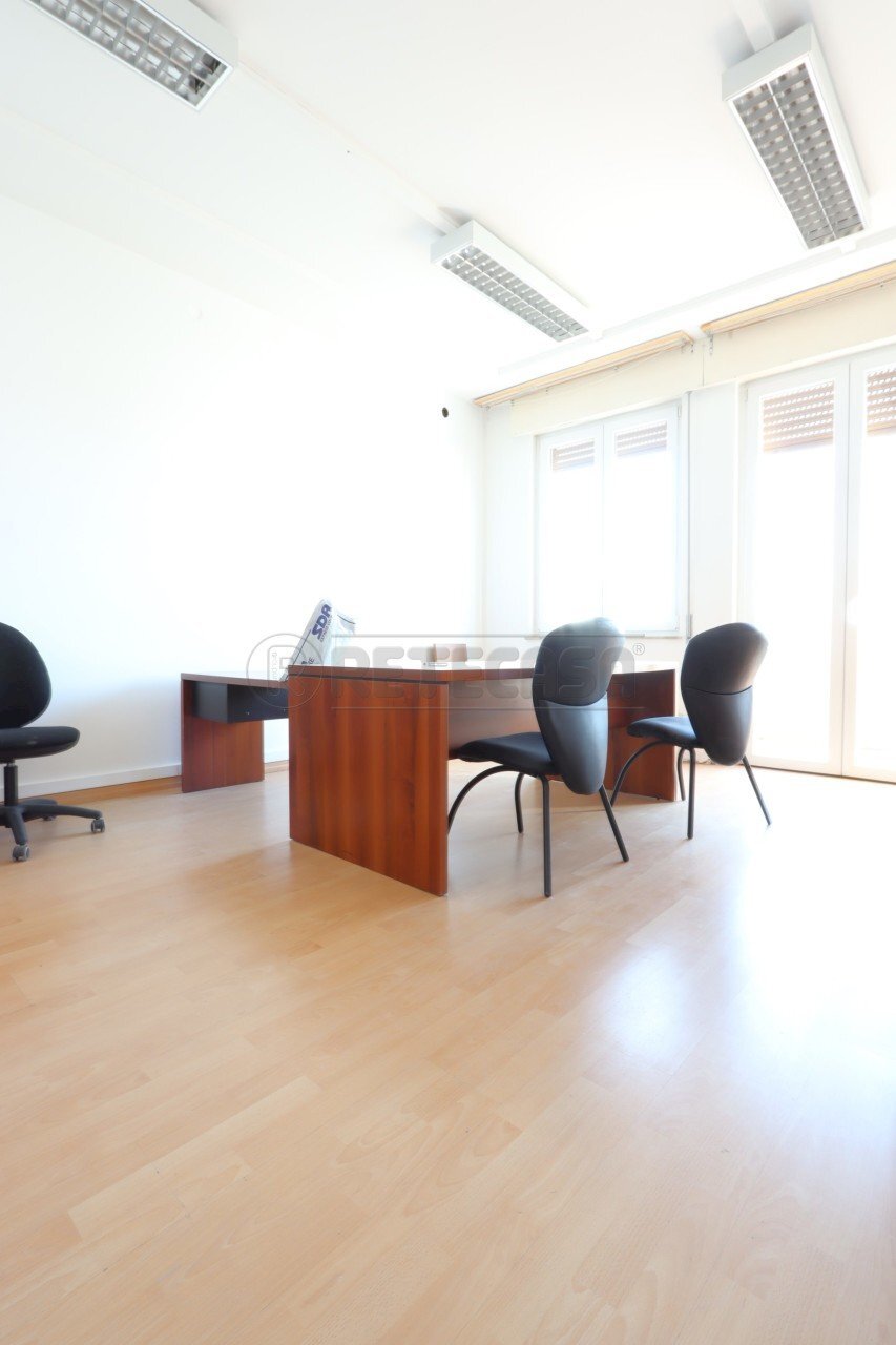 IMG_1248.JPG - Ufficio viale Milano, Vicenza - foto 1