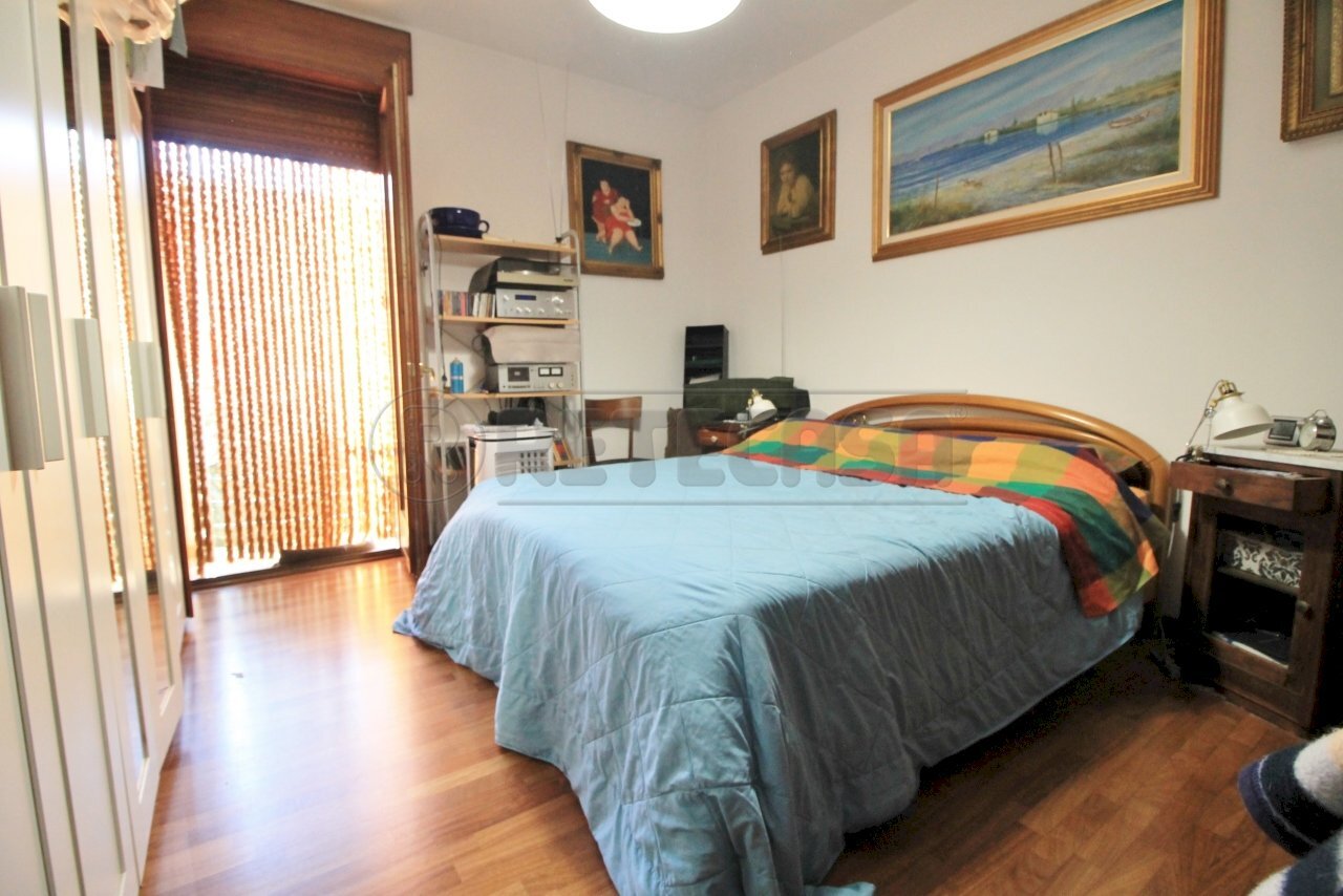 camera da letto - Two-room apartment Via Giacomo Puccini 8, Zermeghedo - photo 1