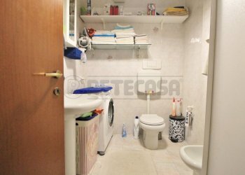 bagno - Bilocale Via Giacomo Puccini 8, Zermeghedo - foto 6