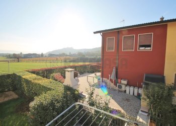 terrazzo sul retro - Bilocale Via Giacomo Puccini 8, Zermeghedo - foto 8