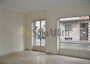 AREA VENDITA - Locale Commerciale VIA VERDI 32, Settimo Torinese - foto 1