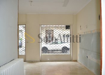 AREA VENDITA 5 - Locale Commerciale VIA VERDI 32, Settimo Torinese - foto 5