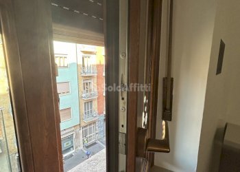 INFISSI NUOVI CON DOPPI VETRI.jpg - Appartamento Torino - foto 9