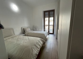 PRIMA CAMERA DOPPIA.jpg - Appartamento Torino - foto 10