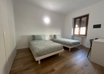 SECONDA CAMERA DOPPIA 3.jpg - Appartamento Torino - foto 19