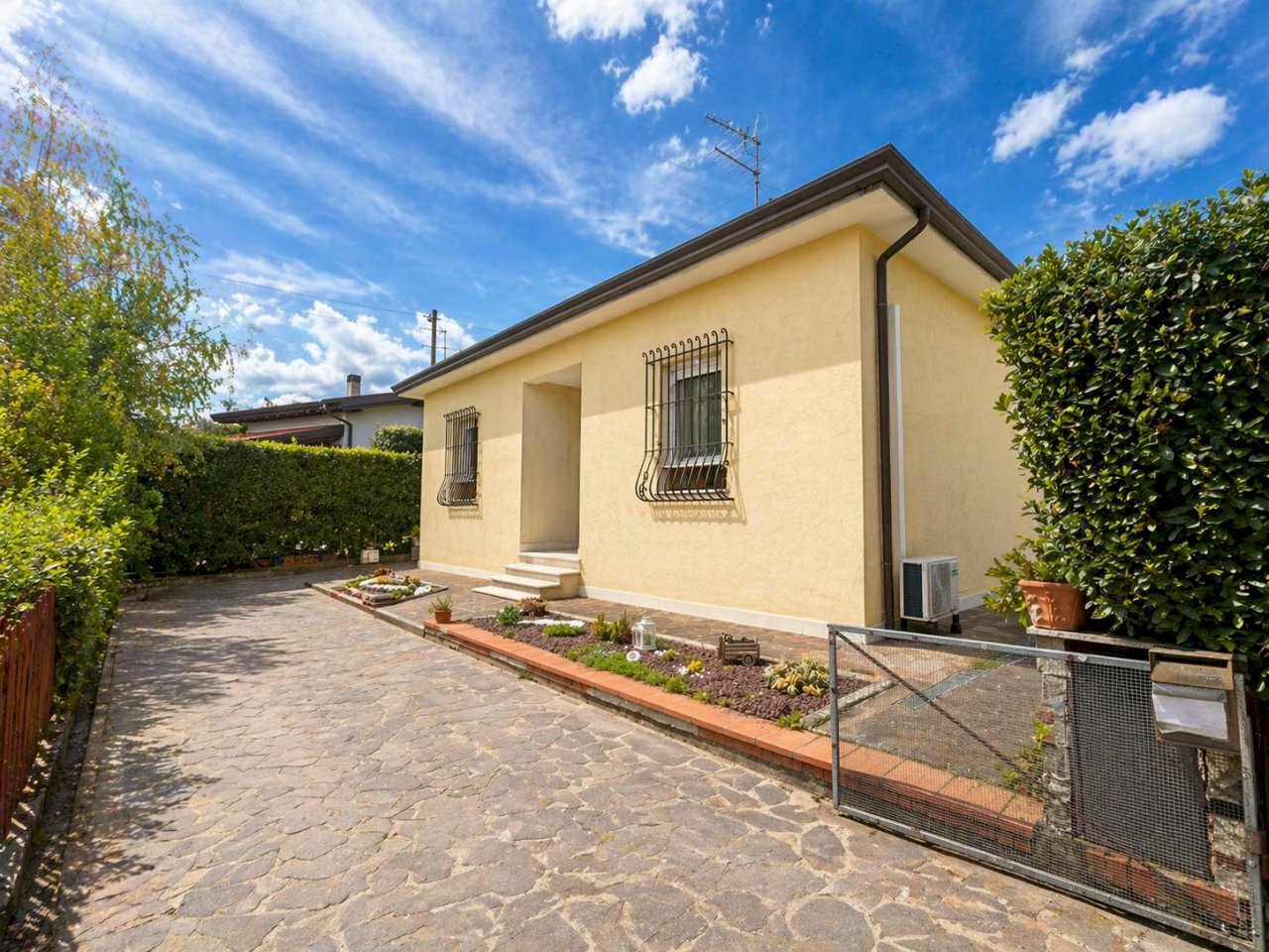 Villa Santo Stefano di Magra - foto 1