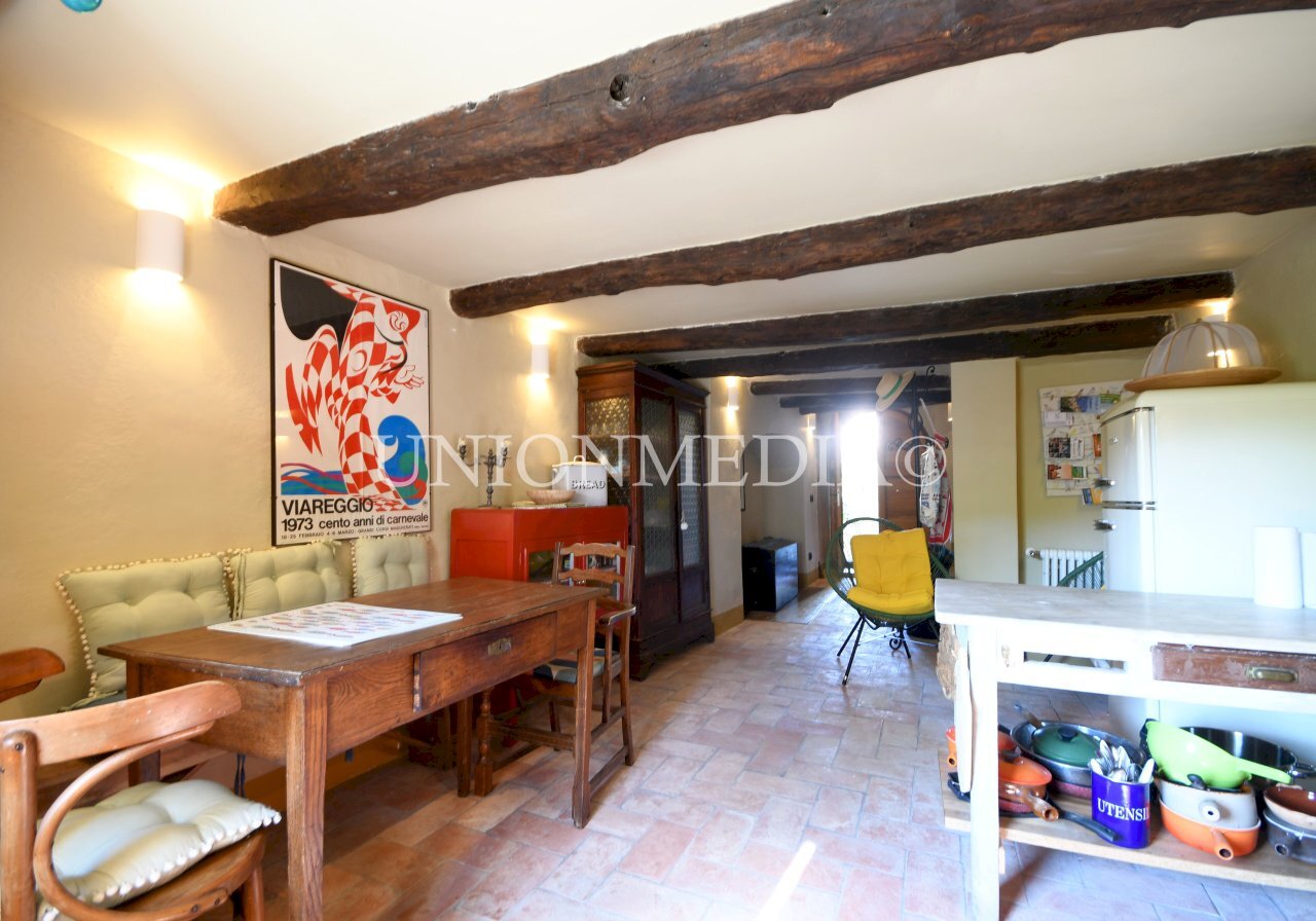 3 giucano fosdinovo appartamento ristrutturato.jpg - Townhouse Via della Fontana 1, Fosdinovo - photo 3