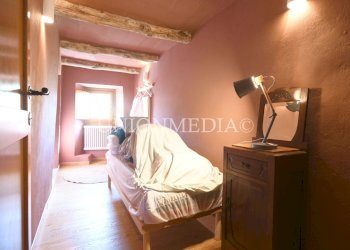 20 giucano fosdinovo appartamento ristrutturato.jp - Townhouse Via della Fontana 1, Fosdinovo - photo 20
