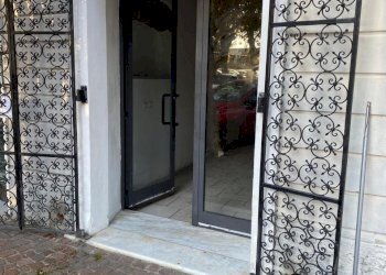 WhatsApp Image 2024-11-19 at 18.39.45 (5).jpeg - Locale Commerciale Sarzana - foto 2