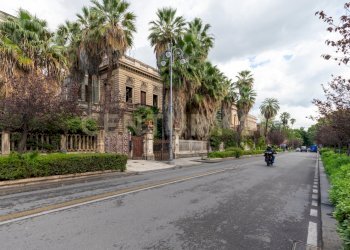 Viale Regina Margherita 16 CT (2).jpg - Stabile - Palazzo Viale Regina Margherita 16, Catania - foto 3